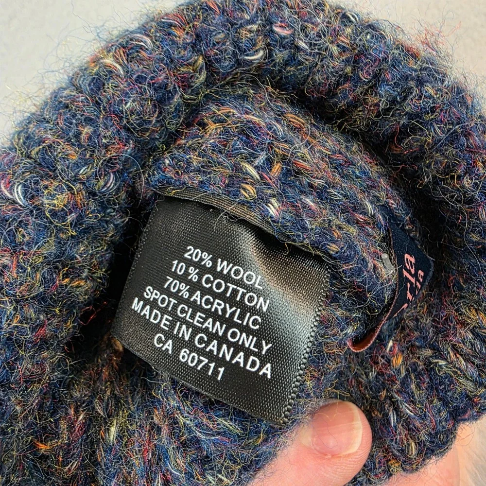 Norla Canada Womens Blue Marled Wool Blend Ribbed Knit Beanie Peach Pom Pom Hat